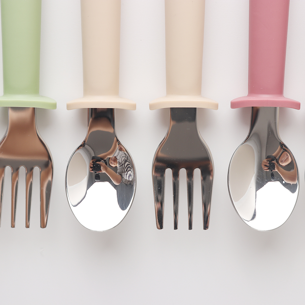 Juego de tenedor y cuchara de  - Baby Food Utensils Set reseña y precio